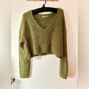 ✨Adorable✨ Green Crop Oversize Sweater, Size Small